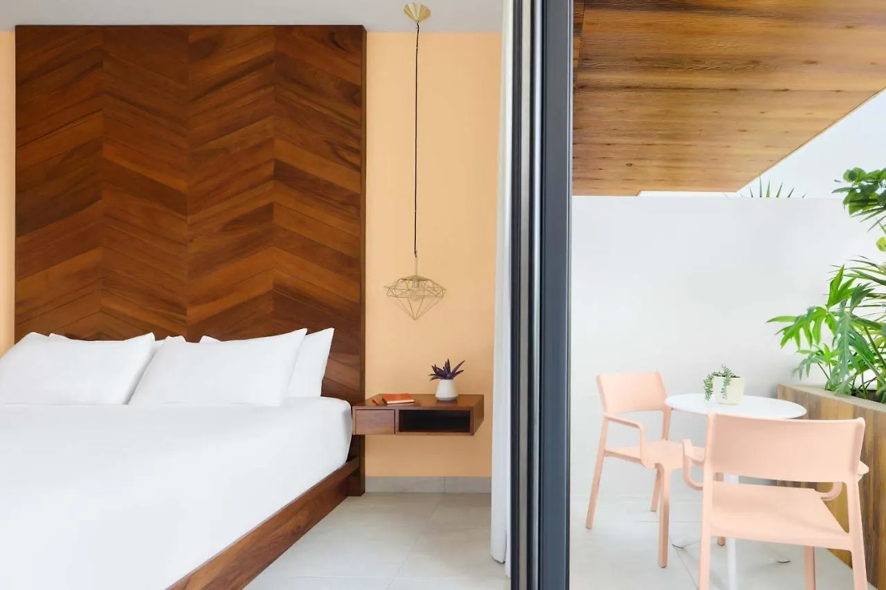 Calixta Hotel Плая-дель-Кармен